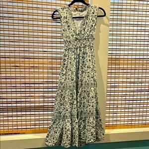 Floral Print Sleeveless Dress